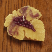 Grape Leaf Floating Candle